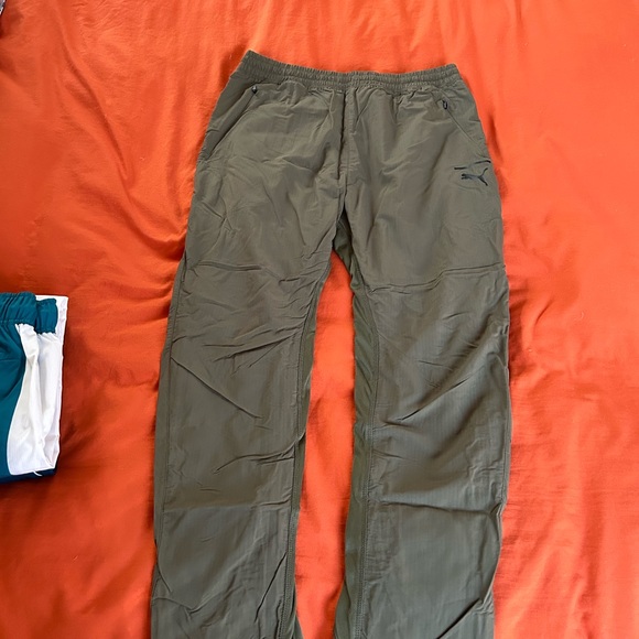 Puma joggers - Picture 3 of 7